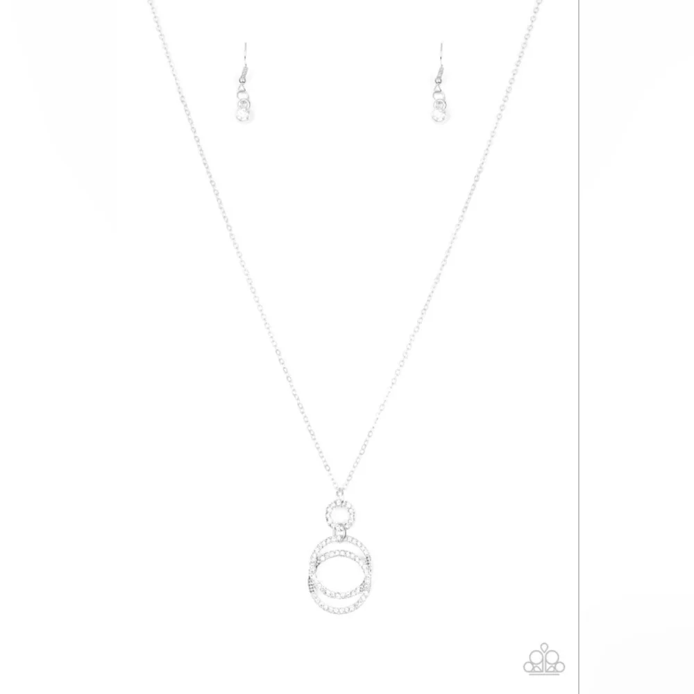 Timeless Trio Necklace